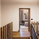 Hellochalet Les Fleurs - Scenic Alpine Escape 70 Metres From The Cable Car Chalet *