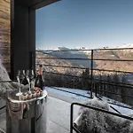 Chalet Hellochalet Les Fleurs - Scenic Alpine Escape 70 Metres From The Cable Car