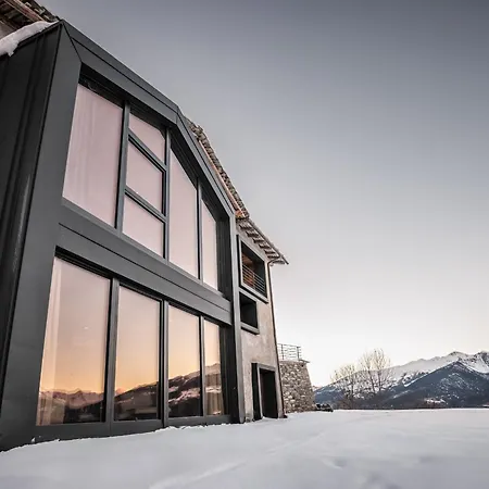 Hellochalet Les Fleurs - Scenic Alpine Escape 70 Metres From The Cable Car