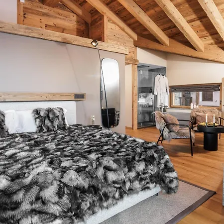 Hellochalet Les Fleurs - Scenic Alpine Escape 70 Metres From The Cable Car Domek alpejski