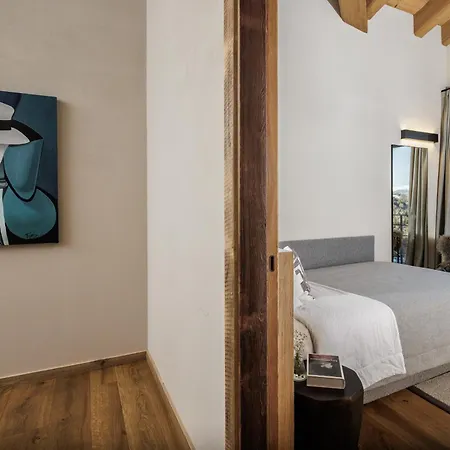 Hellochalet Les Fleurs - Scenic Alpine Escape 70 Metres From The Cable Car *