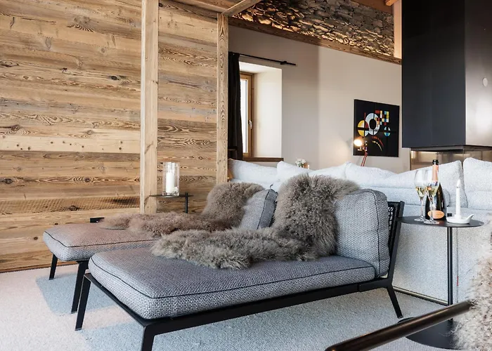 Hellochalet Les Fleurs - Scenic Alpine Escape 70 Metres From The Cable Car