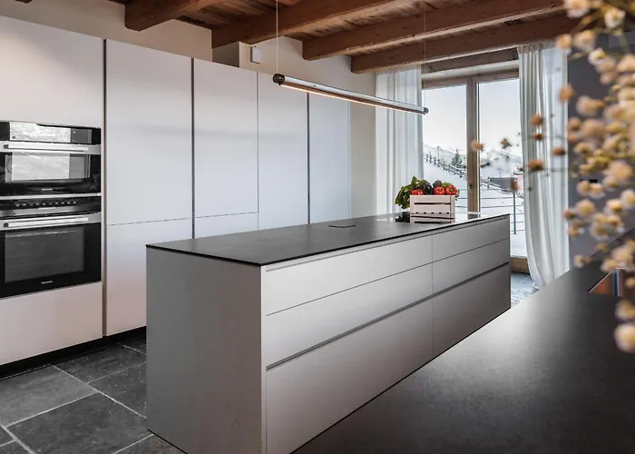 샬레 Hellochalet Les Fleurs - Scenic Alpine Escape 70 Metres From The Cable Car *