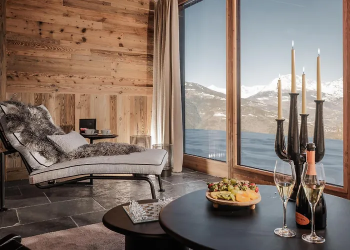 Hellochalet Les Fleurs - Scenic Alpine Escape 70 Metres From The Cable Car *