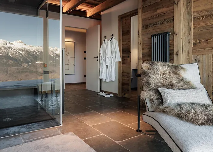 Hellochalet Les Fleurs - Scenic Alpine Escape 70 Metres From The Cable Car *