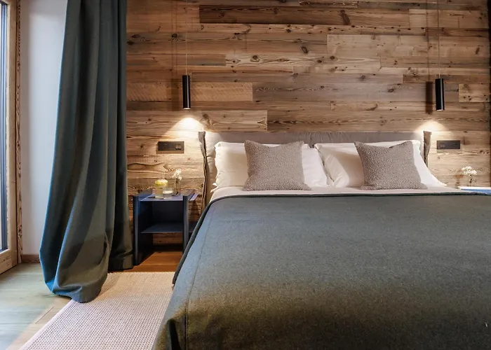 Hellochalet Les Fleurs - Scenic Alpine Escape 70 Metres From The Cable Car 샬레 그레산