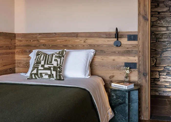 Hellochalet Les Fleurs - Scenic Alpine Escape 70 Metres From The Cable Car 그레산