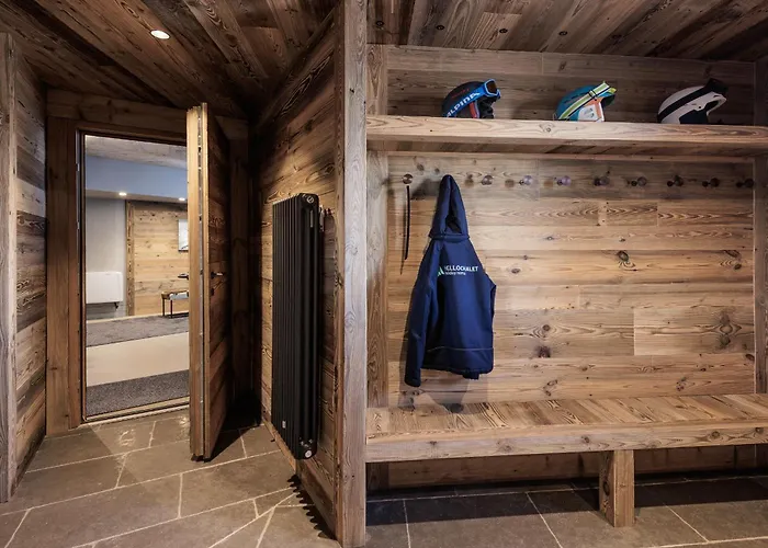 Hellochalet Les Fleurs - Scenic Alpine Escape 70 Metres From The Cable Car 샬레 그레산